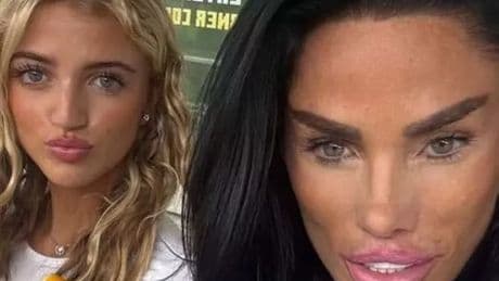 Katie Price proudly buys Princess first Pornstar Martini as they drinks in Selfridges