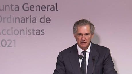 Acciona afronta su junta con la misión de evitar una fuga de fondos por los indicios de corrupción