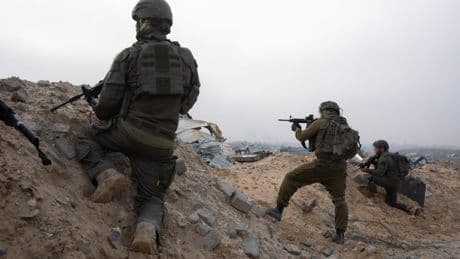 Israel asegura que sus tropas permanecerán en las zonas que han ocupado en Gaza, Líbano y Siria