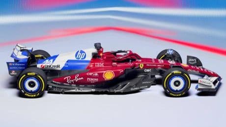 Ferrari se queda a medias otra vez con el azul