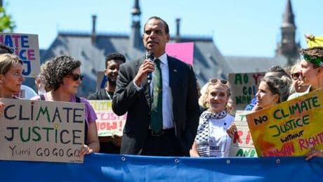 La Cour internationale de justice ouvre la voie aux « réparations » climatiques