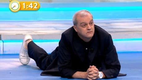 El surrealista momento en el que Patxi Salinas la lía en el 'Grand Prix' y Ramón García acaba por los suelos