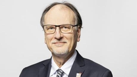 Alain Puisieux, président du directoire de l’Institut Curie : « La science est mondialement en danger »
