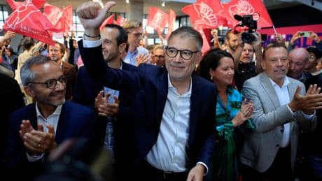 Pourquoi les législatives partielles ravivent la guerre entre le PS et LFI