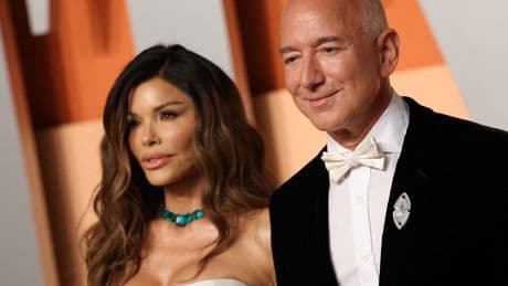 Jeff Bezos and Lauren Sánchez are one of the richest married couples. Here's how the ultrawealthy do prenups.