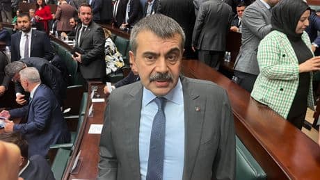 Bakan Tekin: 38 bin öğretmenin görev süresi doldu