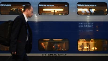 Marseille : la Ligne nouvelle Provence-Côte d’Azur contestée devant le tribunal administratif