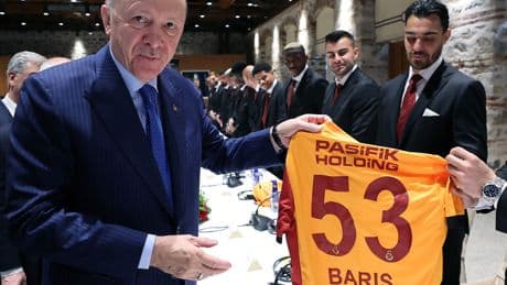 Cumhurbaşkanı Erdoğan'dan Barış Alper sorusu!