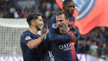 La Real Sociedad cierra la llegada de un centrocampista del PSG