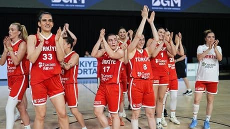 Potanın Perileri, Litvanya'yı 73-68 ile geçti