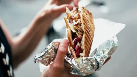 Döner-Check: So entlarven Sie minderwertiges Fleisch und altes Gemüse