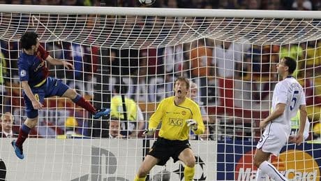Lionel Messi kiest rake kopbal tegen Edwin van der Sar als favoriet uit zijn loopbaan