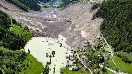 Wie lange hält der Schuttkegel in Blatten? - Das Wasser steigt und steigt!