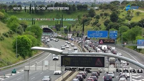 Un incidente dentro de un túnel de la M-40 de Madrid provoca más de nueve kilómetros de retenciones