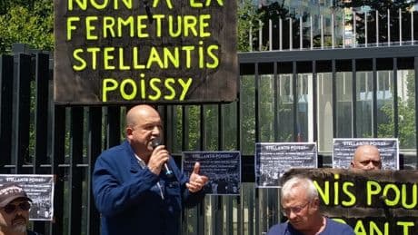 Face au projet de stade du PSG, les ouvriers de Poissy veulent « être le cauchemar de Stellantis »