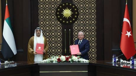 Türkiye ve BAE arasında imzalar atıldı
