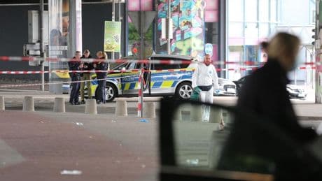 Bielefeld: Mann verletzt mehrere Menschen mit Gegenstand