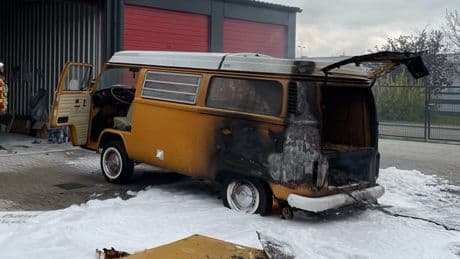 Kult-VW T2 - Feuer zerstört 60.000 Euro teuren Oldtimer-Bulli