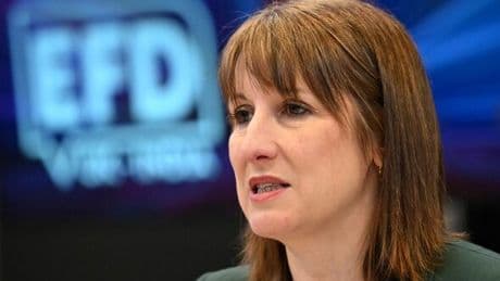 ‘Cash ISA savers don’t want risks’ experts suggest alternative for Rachel Reeves