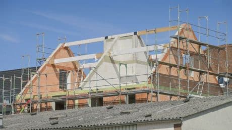 So sichern Sie sich gegen Risiken beim Hausbau ab
