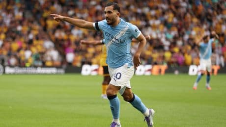 Premier League : en vidéo, le joli premier but en championnat de Rayan Cherki avec Manchester City