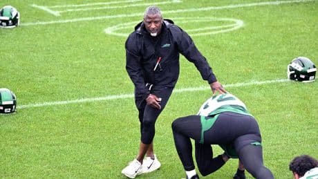 These Jets are Gang Glenn now — and he keeps acing his first coaching test