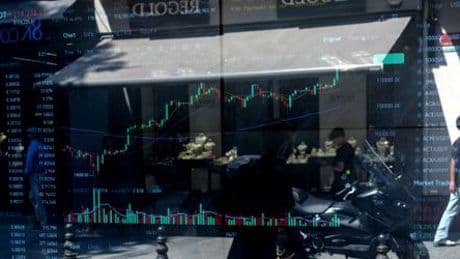 Bitcoin: Kryptowährung steigt zeitweise über 123.000-Dollar-Marke
