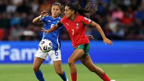 Kika Nazareth reaparece cuatro meses después de su lesión