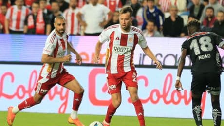 Antalyaspor'dan kritik galibiyet!