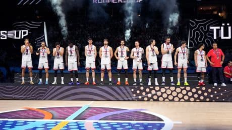 A Milli Erkek Basketbol Takımı 2. kez Avrupa ikincisi oldu
