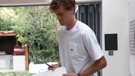 Sinner cucina per il suo team a Wimbledon. Il video in cui spiega la ricetta del sugo