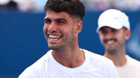 Cuándo juega Carlos Alcaraz contra Dzumhur en Cincinnati: horario y dónde ver su próximo partido