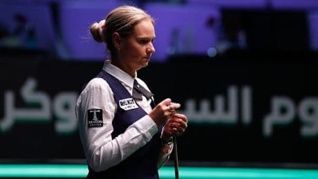 Health problems and social media abuse left Reanne Evans tempted to retire