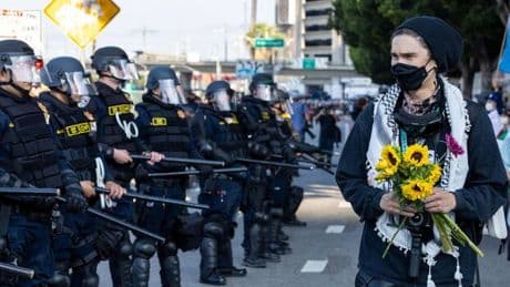 À Los Angeles, le courage d’affronter la police