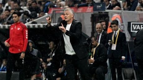 Beşiktaş tribünlerinden Solskjaer'e büyük tepki!