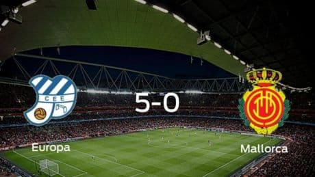 El CE Europa se queda con los tres puntos frente al Mallorca B (5-0)