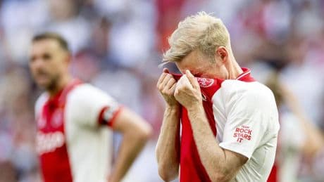 0-3: El Ajax, goleado, se complica la Eredivisie