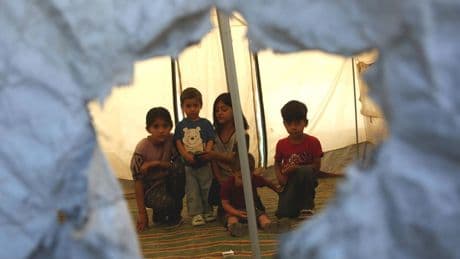 Afghanistan: "Das Auswärtige Amt kauft sich Zeit – auf Kosten der Familien"