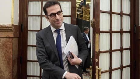 Cuerpo quiere "crear un precedente" con la opa del BBVA: se puede ganar dinero y salvar el interés general