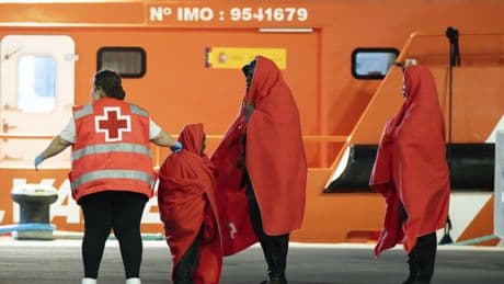 Migration in Spanien: Niemand will die Minderjährigen haben