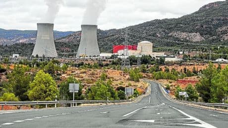 Mazón suprime la ecotasa a la nuclear de Cofrentes