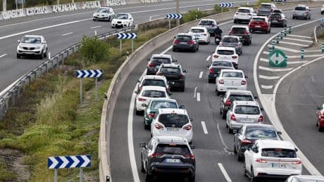 Al menos 22 fallecidos en las carreteras según el balance provisional de la DGT por Semana Santa
