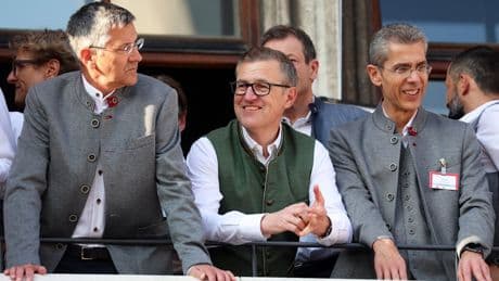 Job-Gespräch am Donnerstag - Die Wahrheit über das Bosse-Beben bei Bayern