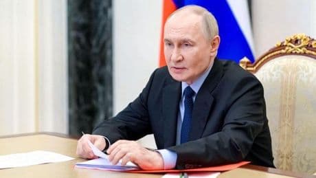 Drohnenangriffe auf Flugzeuge: Jetzt hat Putin ein Problem
