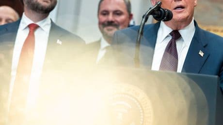 Trump Sharpens Sanctions Threat on Russia, While Admitting It May Not Work