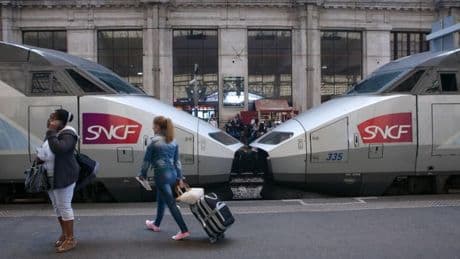Jusqu'à 4h de retard: la circulation des trains perturbée sur la LGV Atlantique en raison d'un "accident de personne"