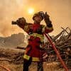 Feuerwehr dämmt Waldbrand ein: Wetterdienst erlässt für Halb-Frankreich eine Hitzewarnung