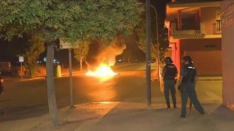 Al menos un detenido y tres heridos en los disturbios nocturnos en Torre Pacheco