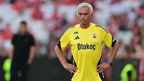 Jose Mourinho'dan yönetime mesaj: "Başkan da benimle aynı düşünüyordur"