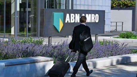 ABN Amro MeesPierson wijst klanten met minder dan miljoen de deur